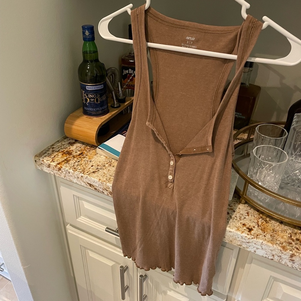 Aerie tan NWT henley tanktop